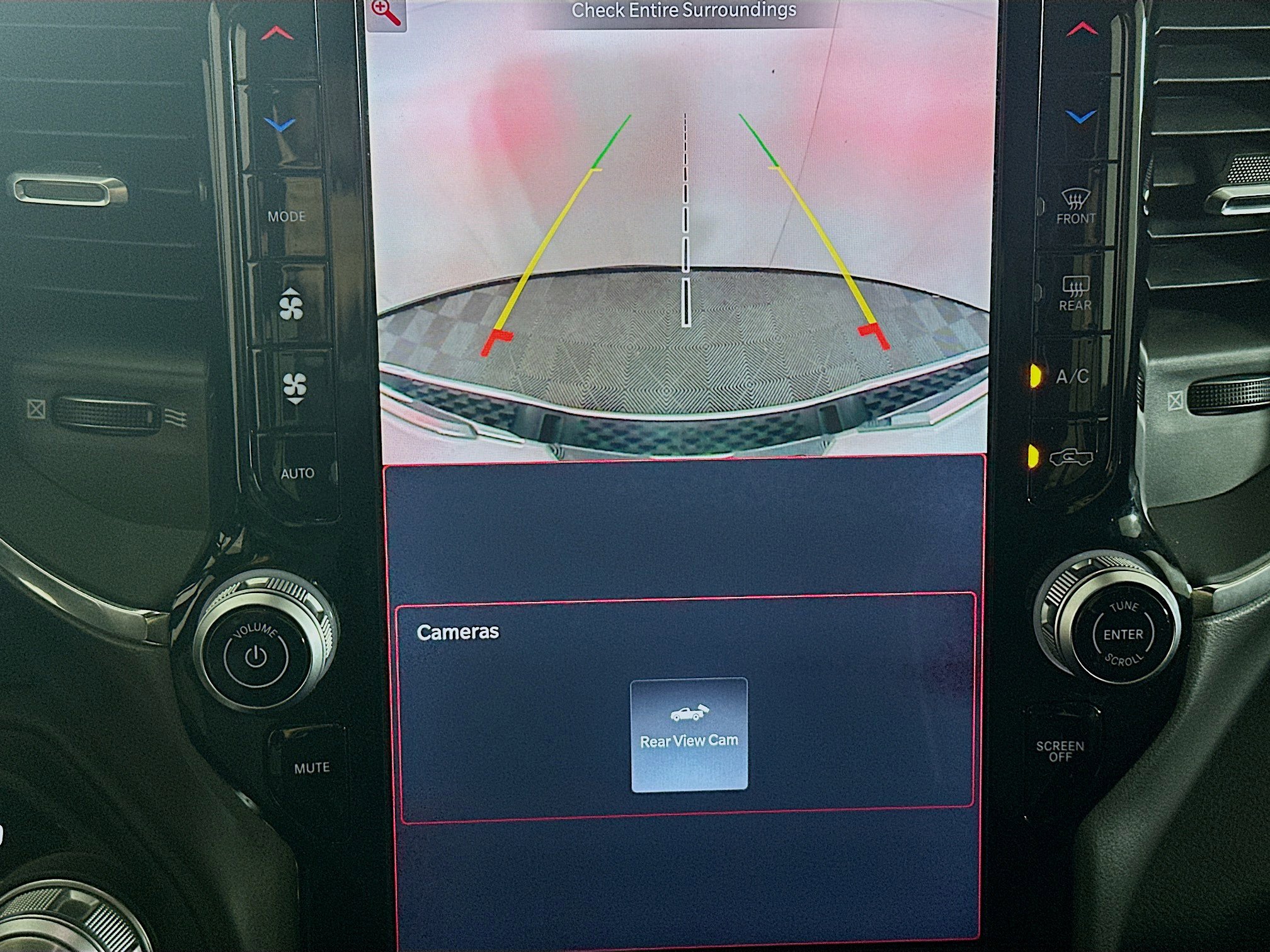 Used 2025 RAM 1500 Laramie image 23