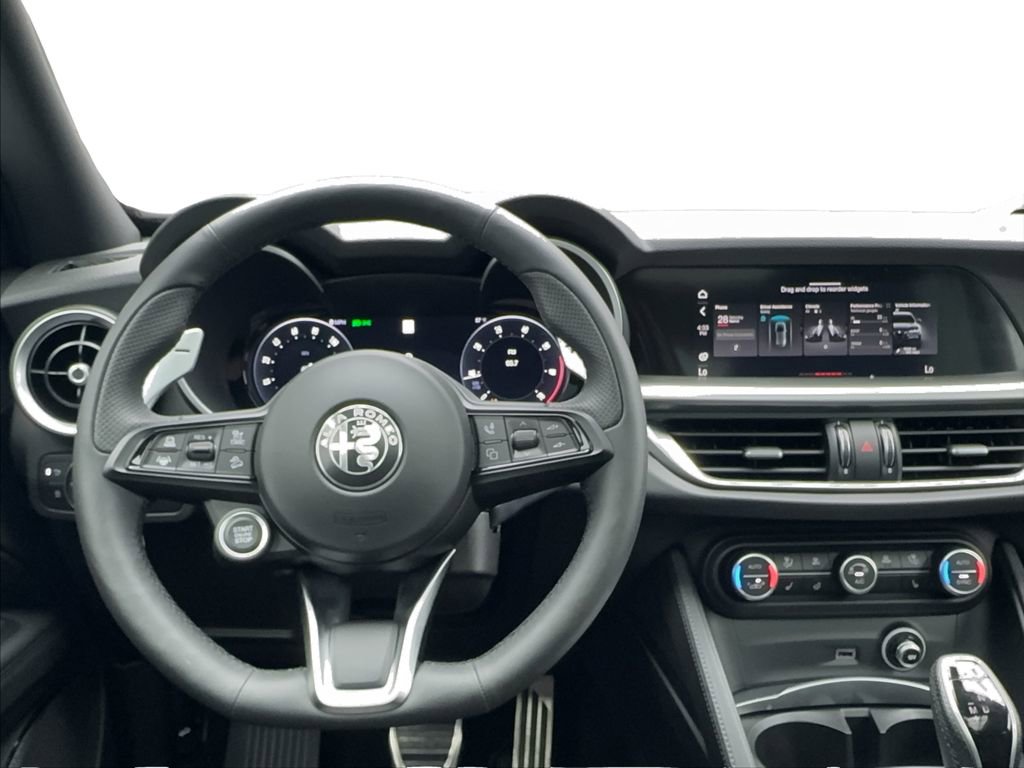 New 2025 Alfa Romeo Stelvio Sprint w/ Convenience Package image 43