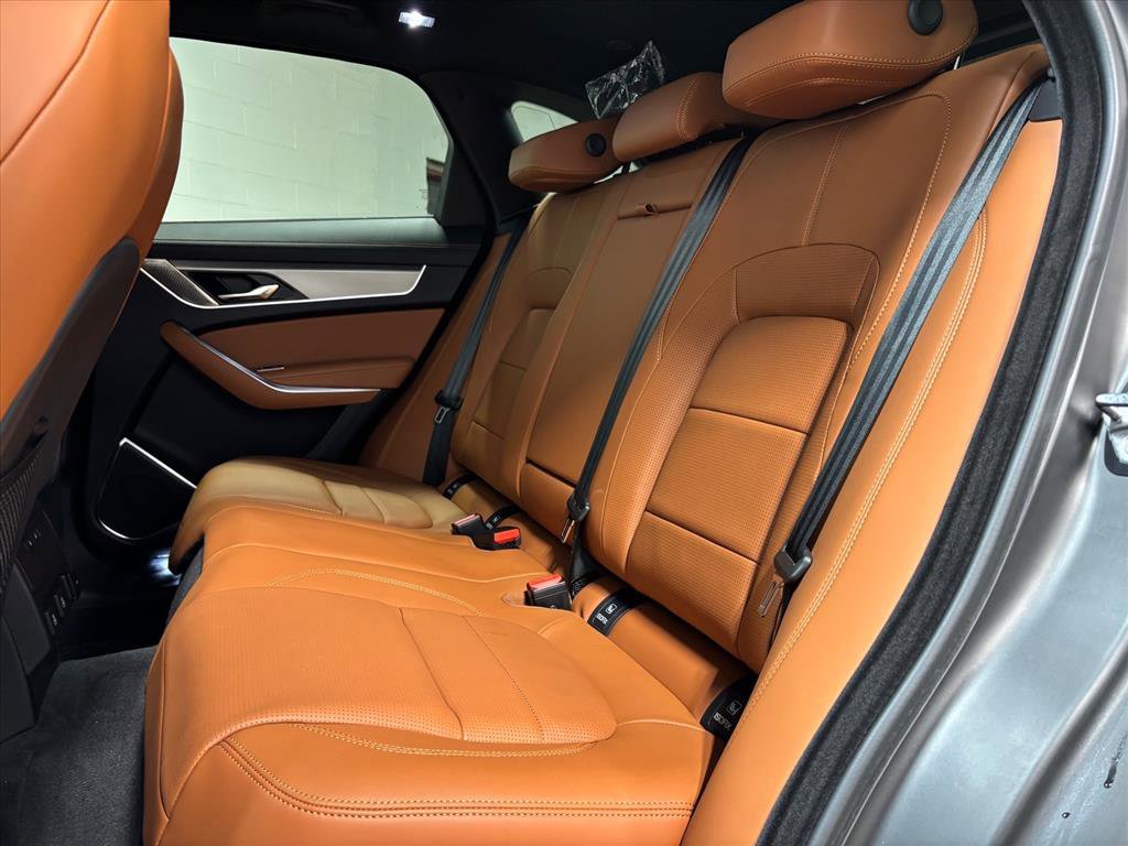 New 2026 Jaguar F-PACE R-Dynamic S image 29