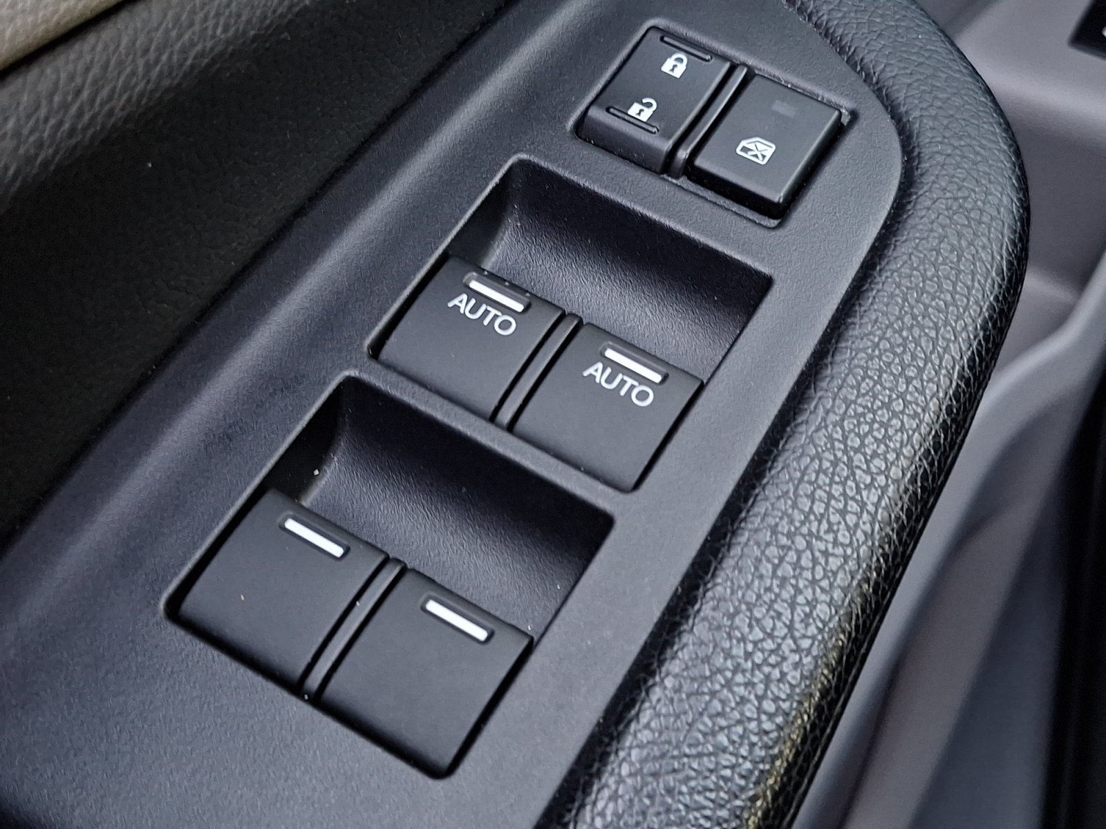 Used 2016 Honda Pilot EX-L image 23