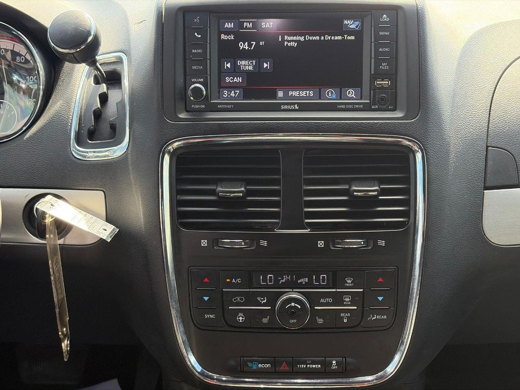 Used 2017 Dodge Grand Caravan GT FWD image 14