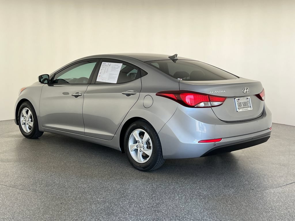 Used 2015 Hyundai Elantra SE FWD image 6