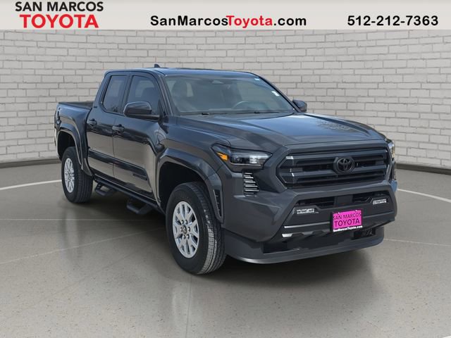 Used 2025 Toyota Tacoma SR5 image 3