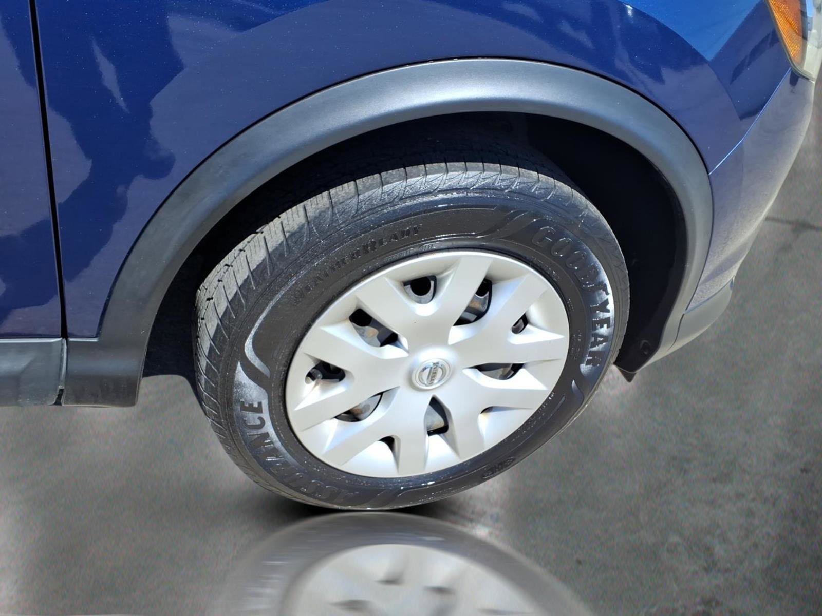 Used 2019 Nissan Rogue Sport S image 10