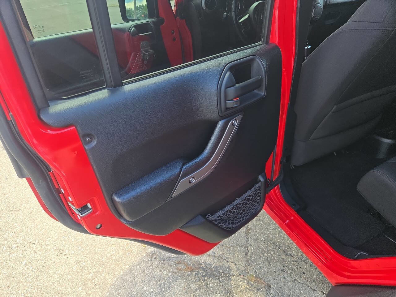 Used 2014 Jeep Wrangler Unlimited Sport w/ Quick Order Package 24S image 27