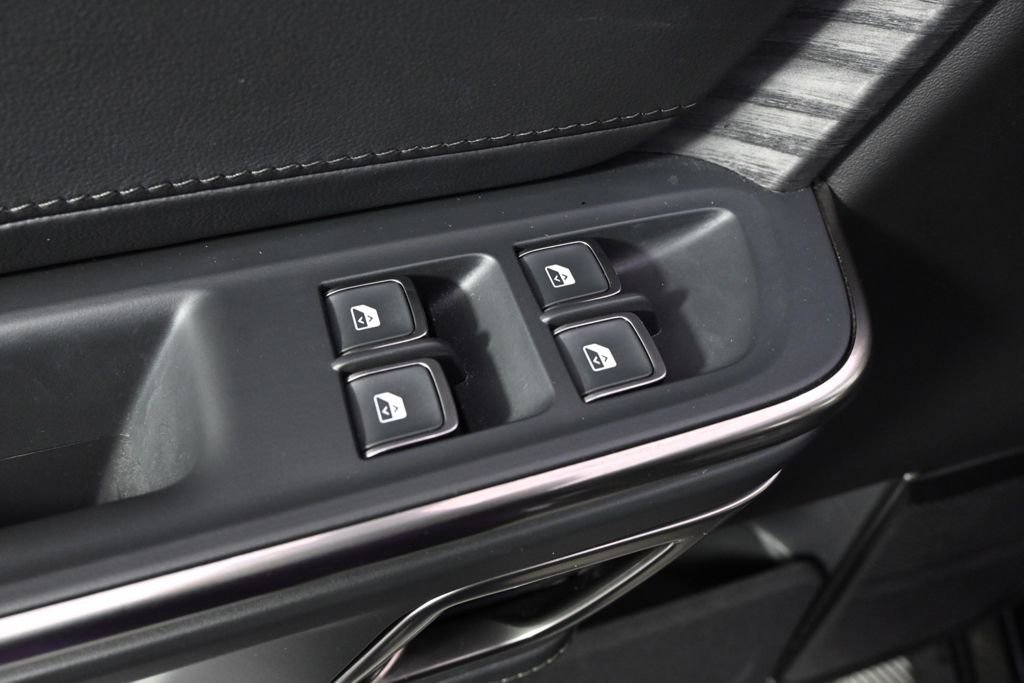 Used 2023 Rivian R1S Adventure AWD/4WD image 26