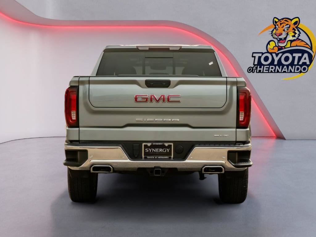 Used 2024 GMC Sierra 1500 SLT AWD/4WD image 6