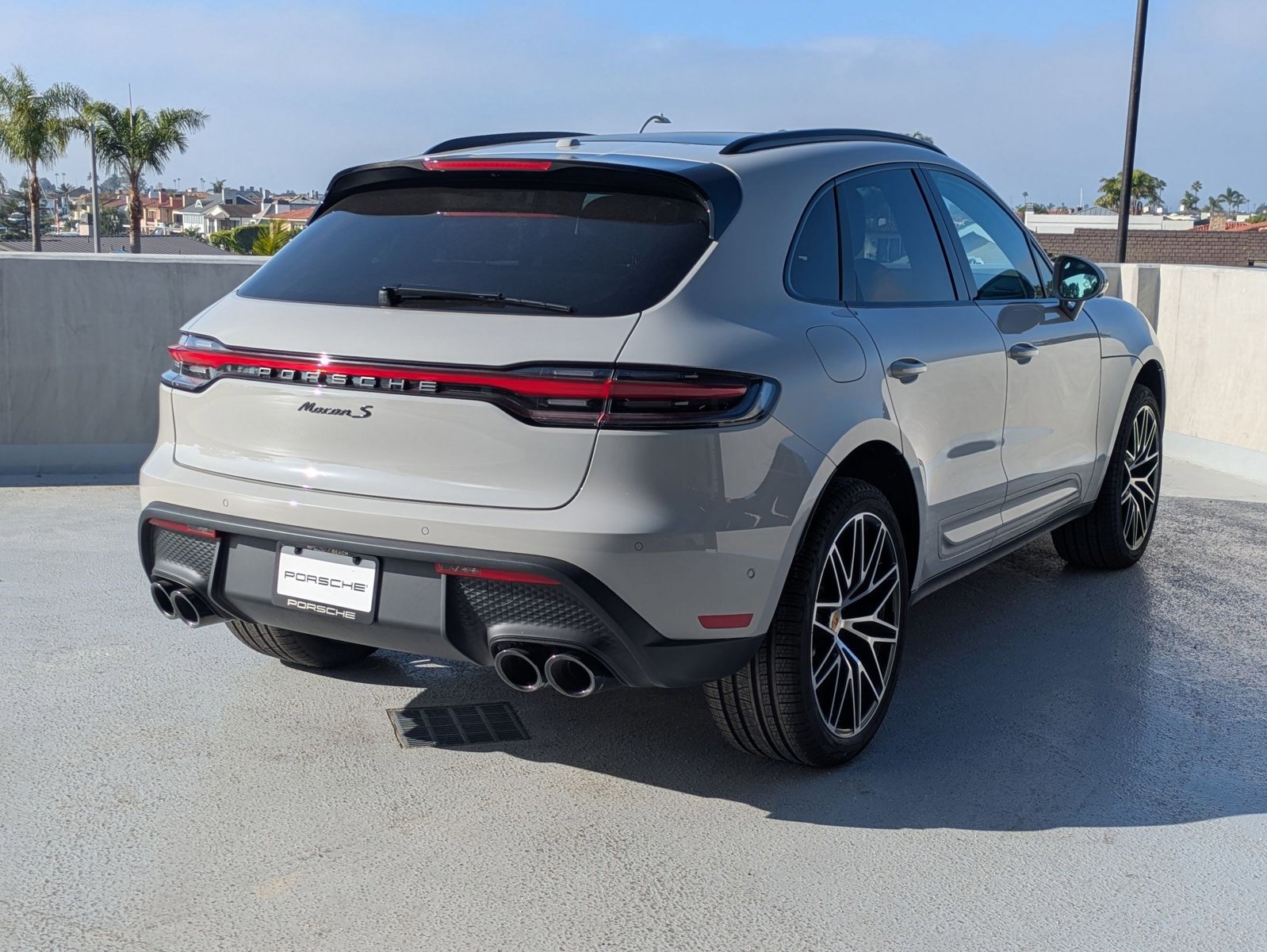New 2025 Porsche Macan S image 9