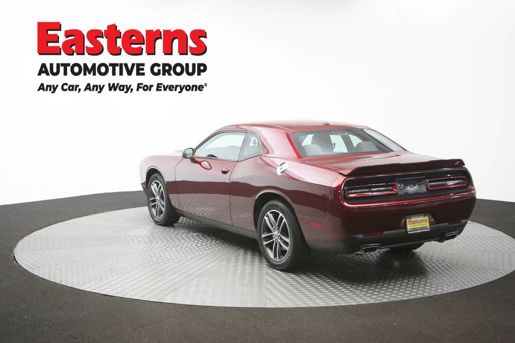 Used 2019 Dodge Challenger SXT AWD/4WD image 61
