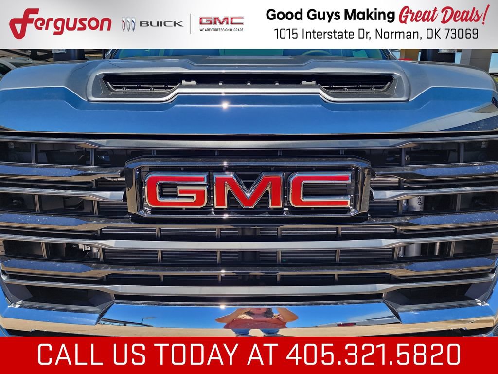 New 2026 GMC Sierra 3500 Pro AWD/4WD image 9