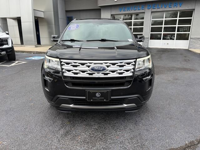 Used 2019 Ford Explorer XLT w/ Equipment Group 201A image 3