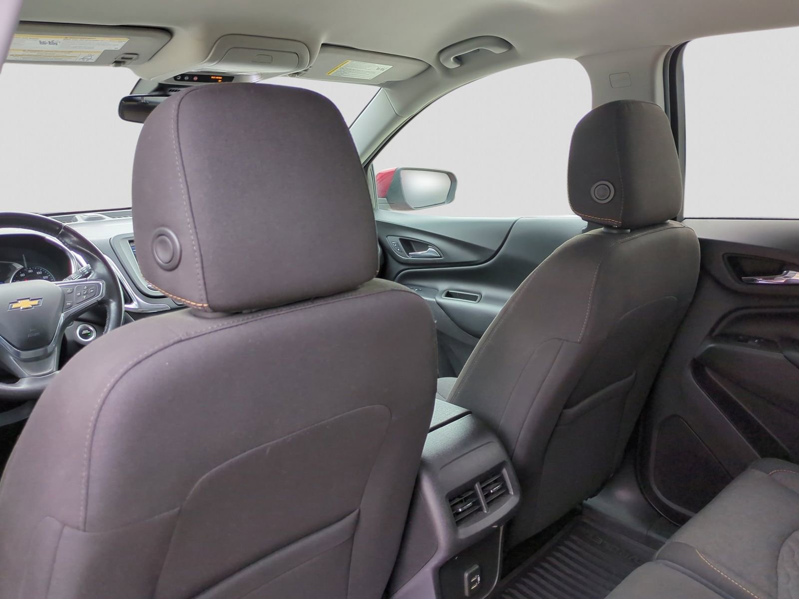 Used 2019 Chevrolet Equinox LT w/ Driver Convenience Package image 23