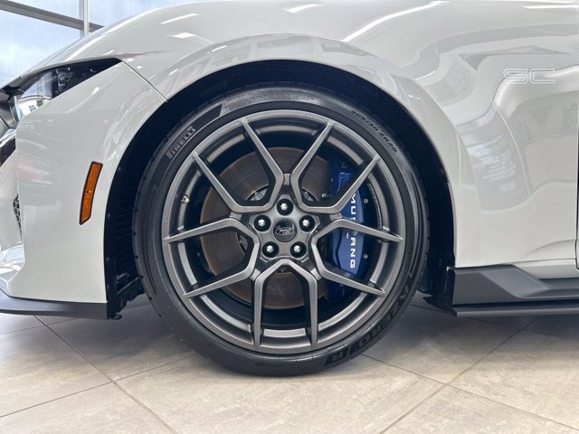 New 2026 Ford Mustang Dark Horse SC w/ Carbon Fiber Exterior Package RWD image 39