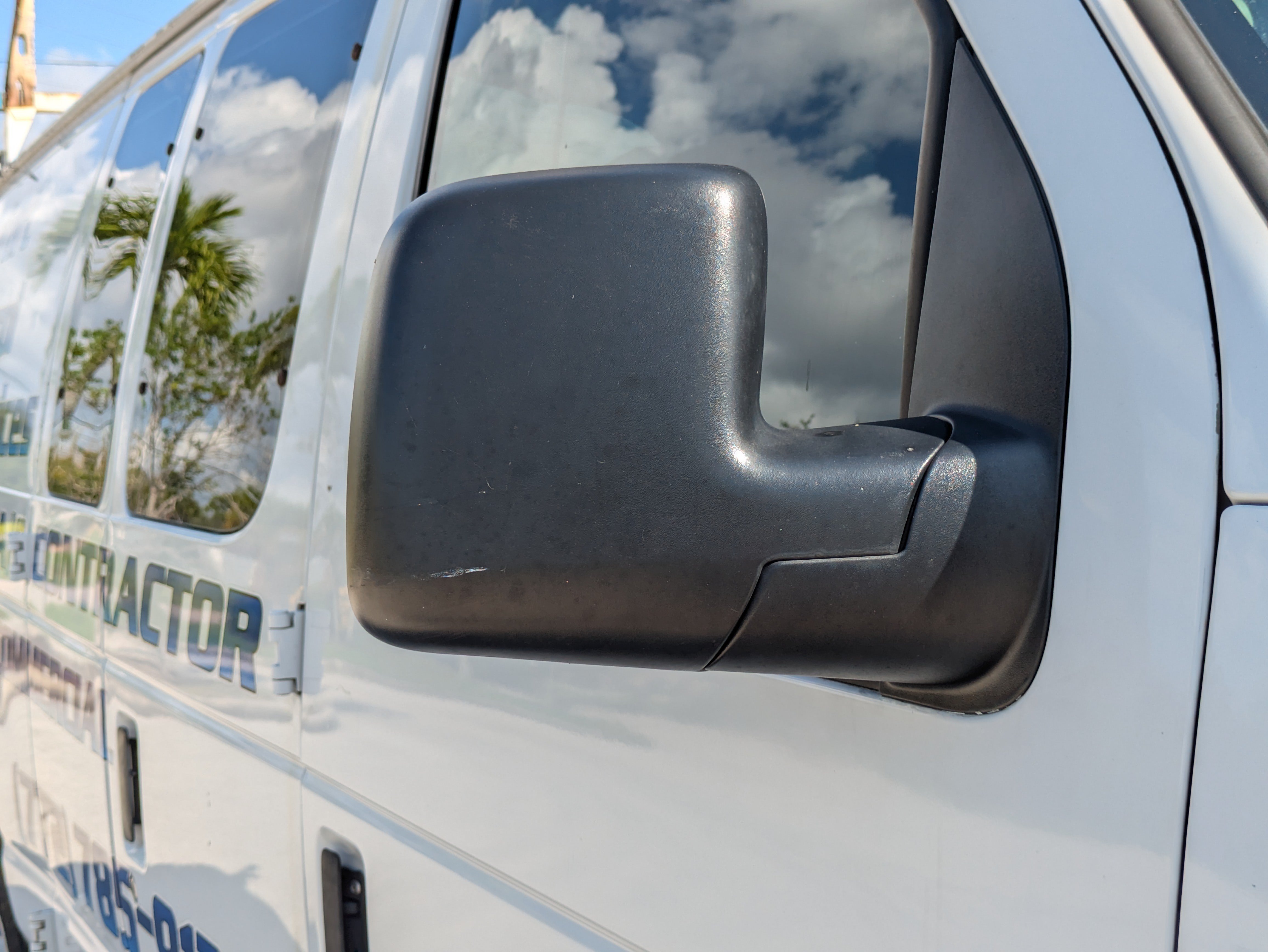 Used 2013 Ford E-250 and Econoline 250 w/ PWR Group RWD image 12