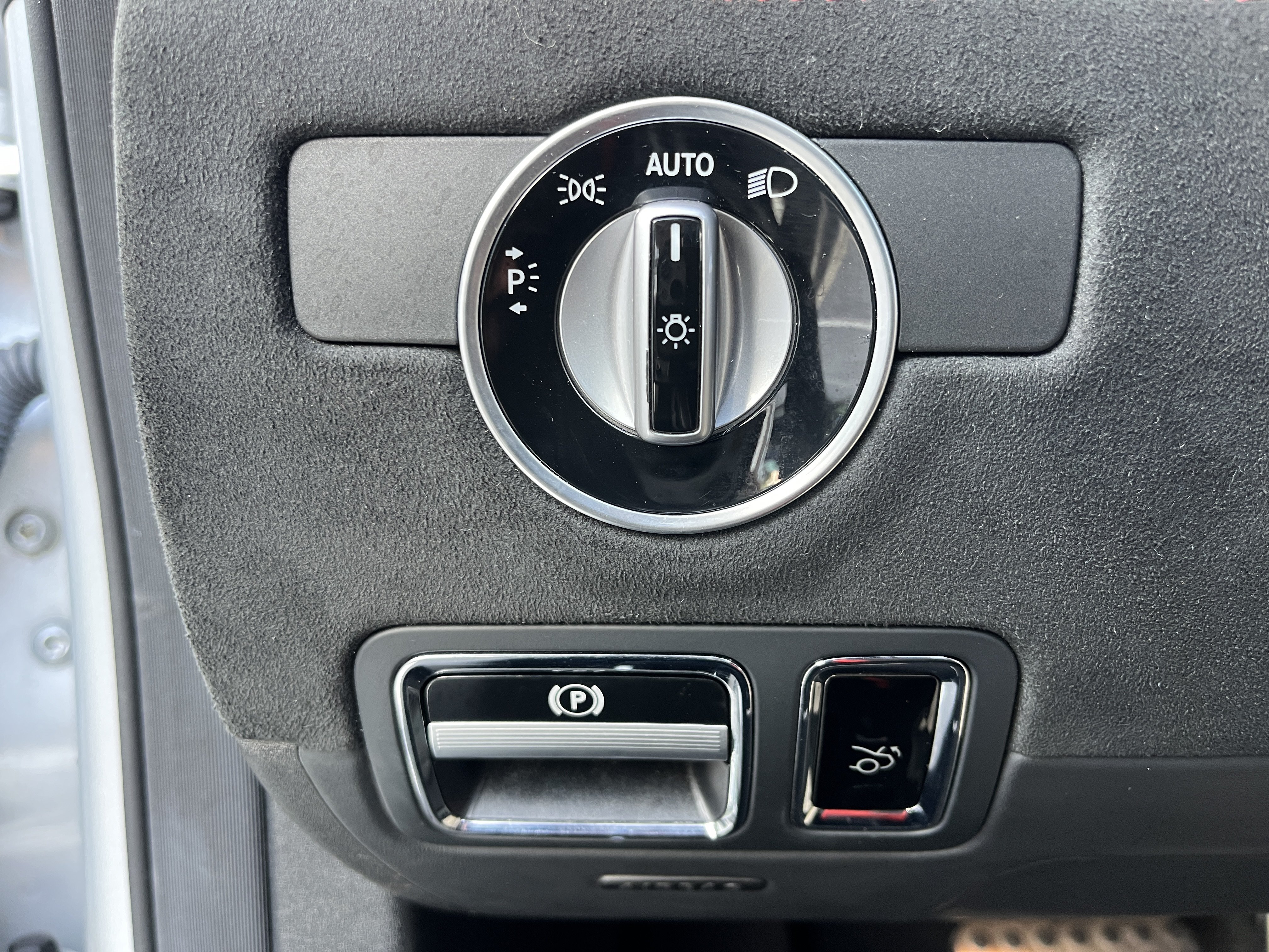 Used 2018 Mercedes-Benz AMG GT C image 33