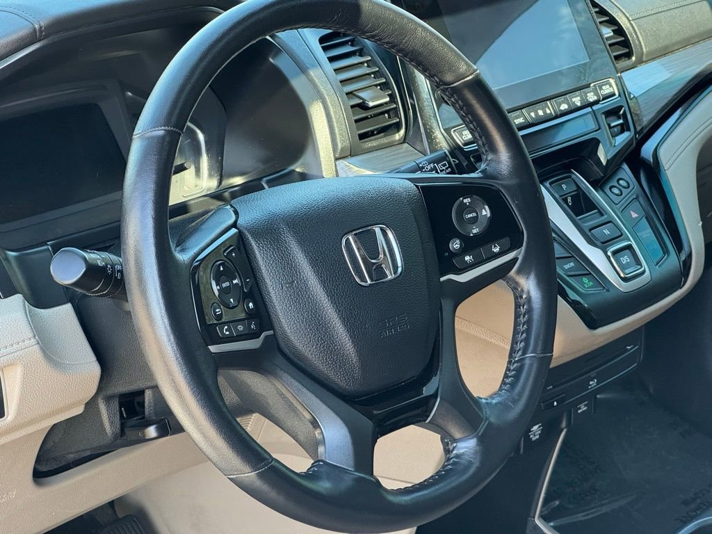 Used 2023 Honda Odyssey Elite image 16