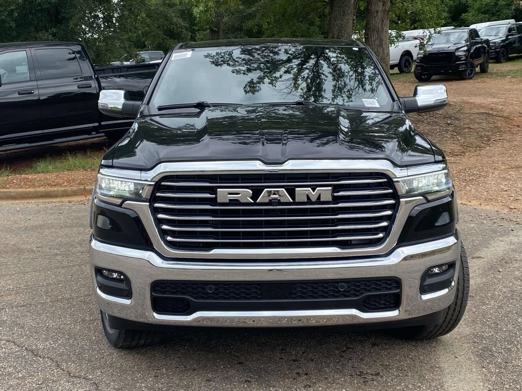 New 2026 RAM 1500 Laramie AWD/4WD image 32