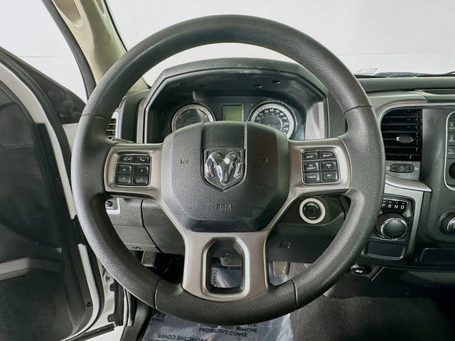 Used 2021 RAM 1500 Classic SLT image 13