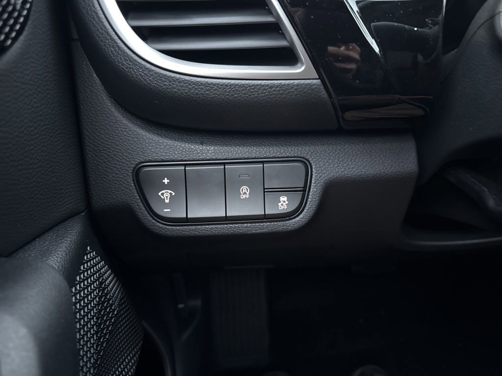 New 2026 Kia Seltos S image 8