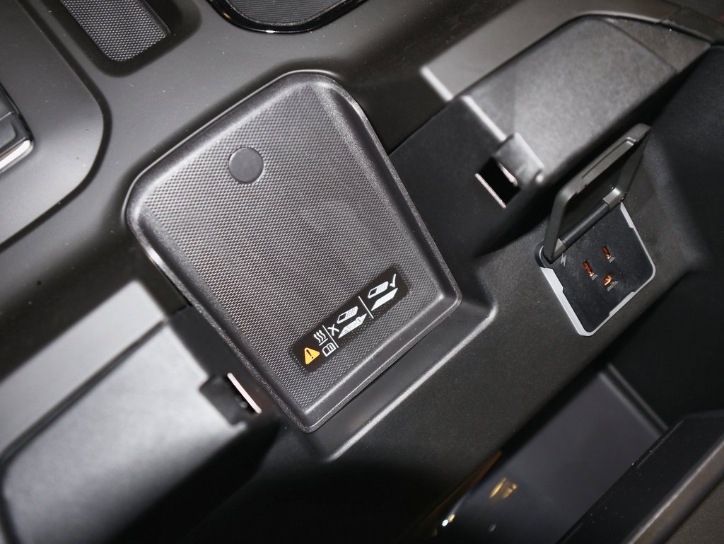 New 2026 GMC Sierra 2500 AT4X image 23