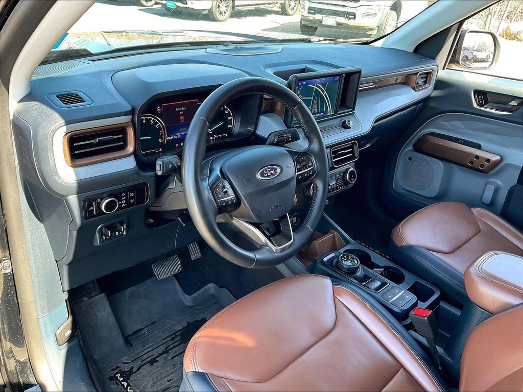 Used 2023 Ford Maverick Lariat w/ Lariat Luxury Package image 8