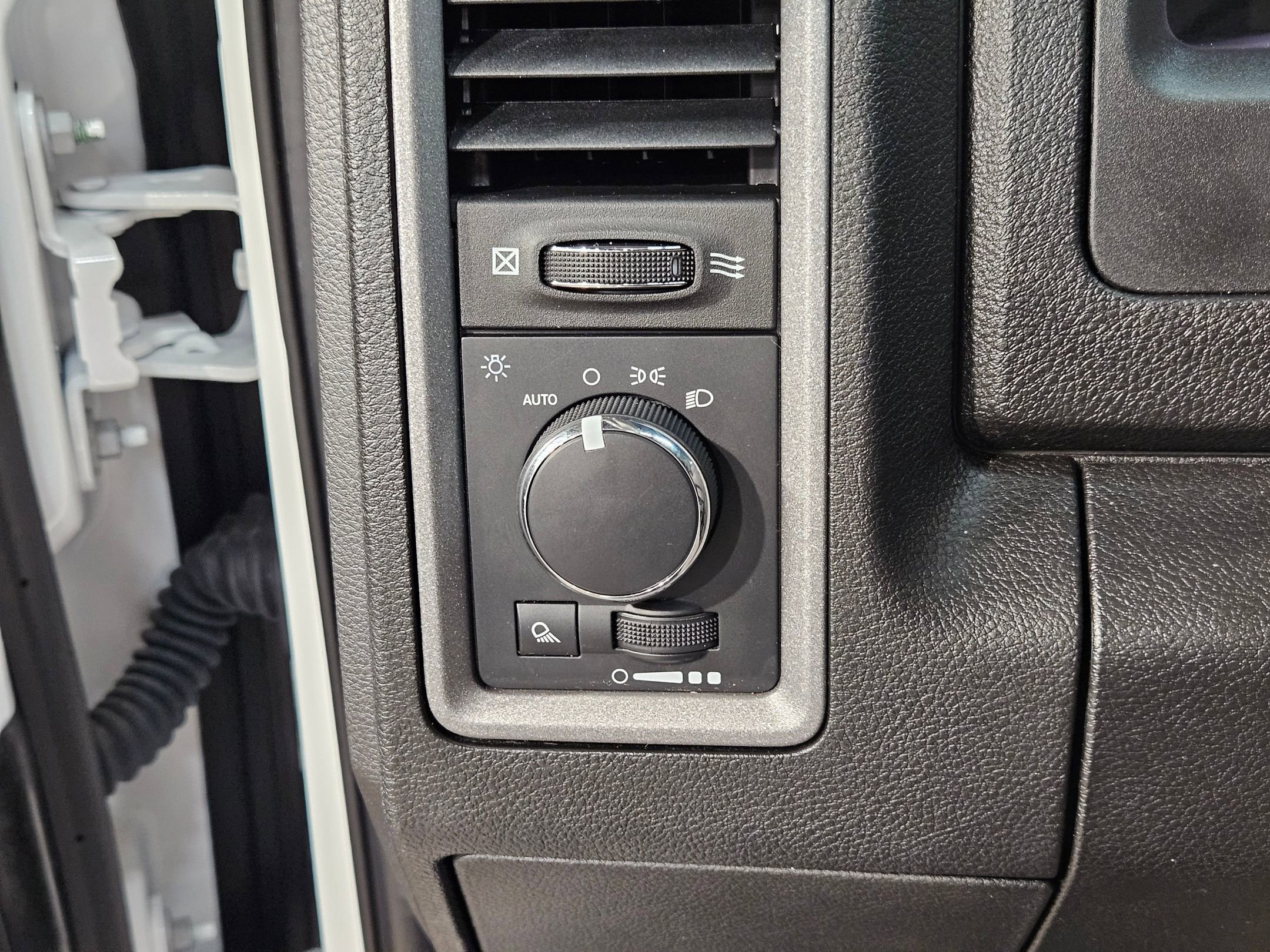 Used 2024 RAM 1500 Tradesman image 24