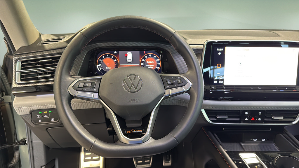 Used 2024 Volkswagen Atlas Peak Edition SEL AWD/4WD image 23
