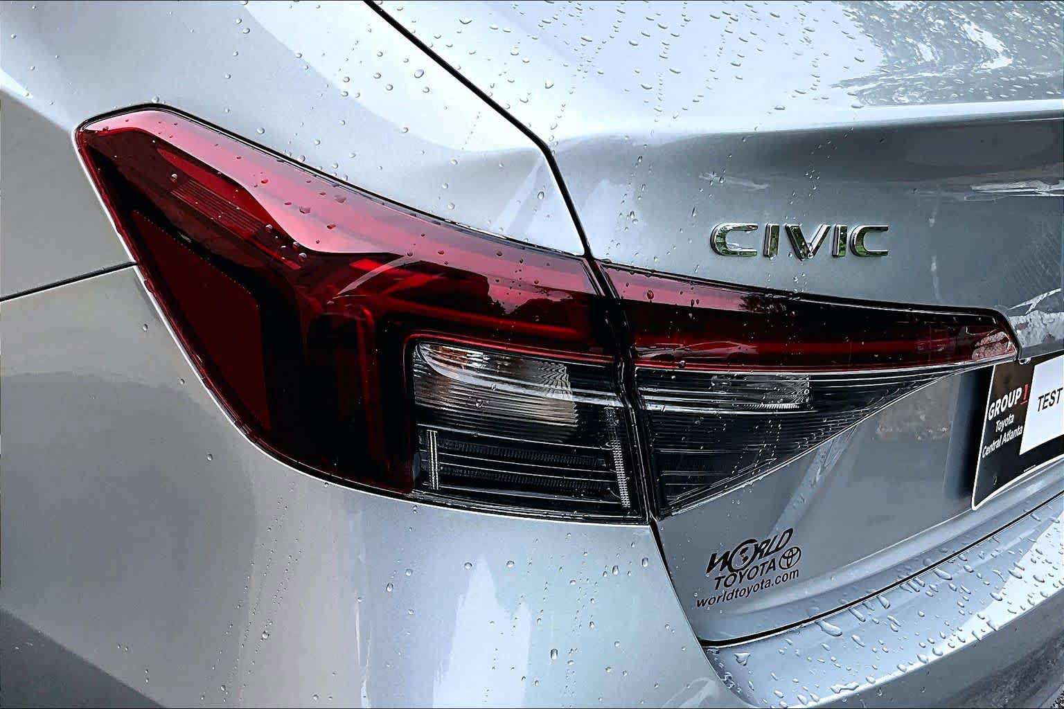 Used 2025 Honda Civic LX image 27