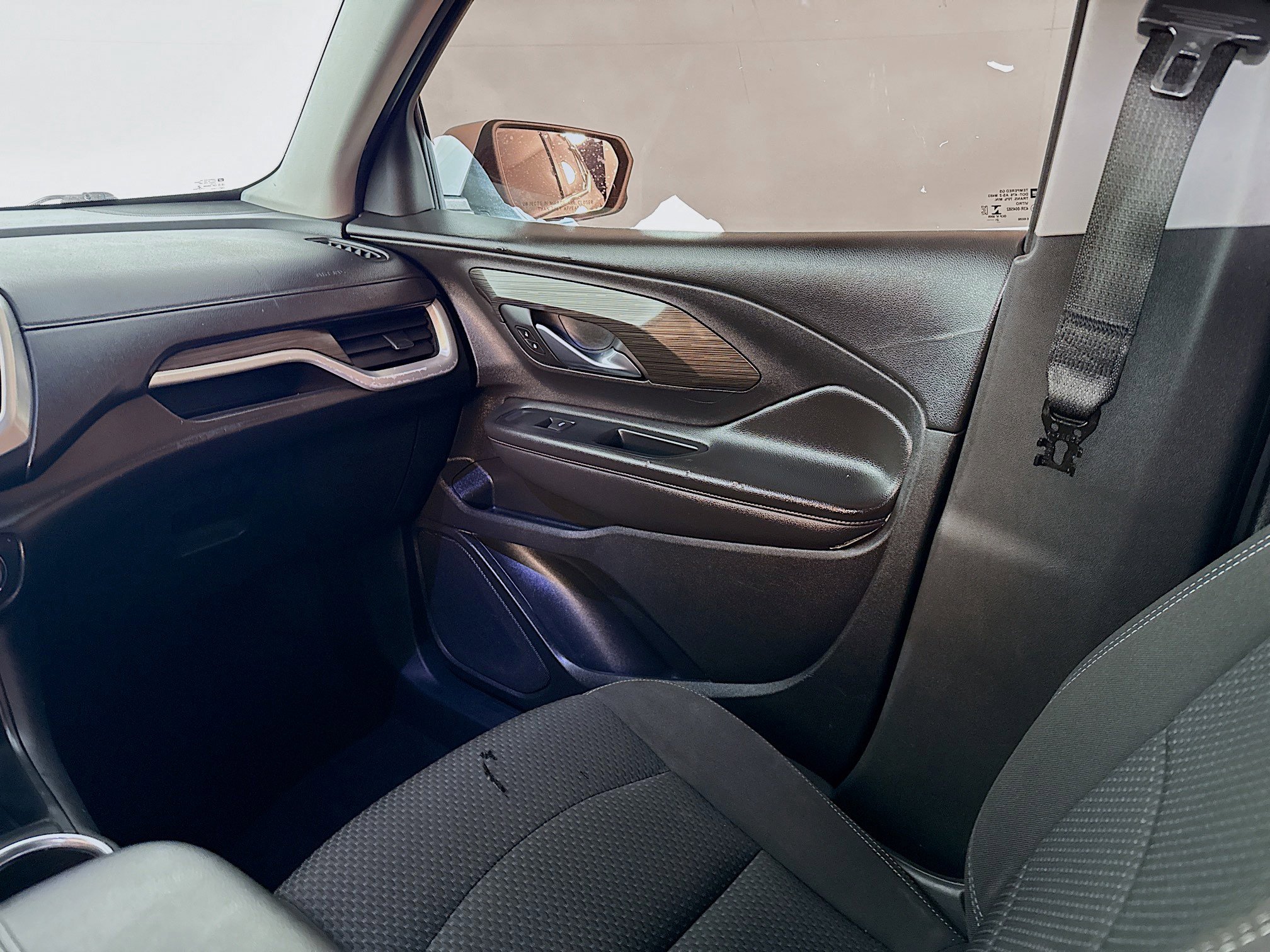 Used 2022 GMC Terrain SLE w/ Driver Convenience Package image 27