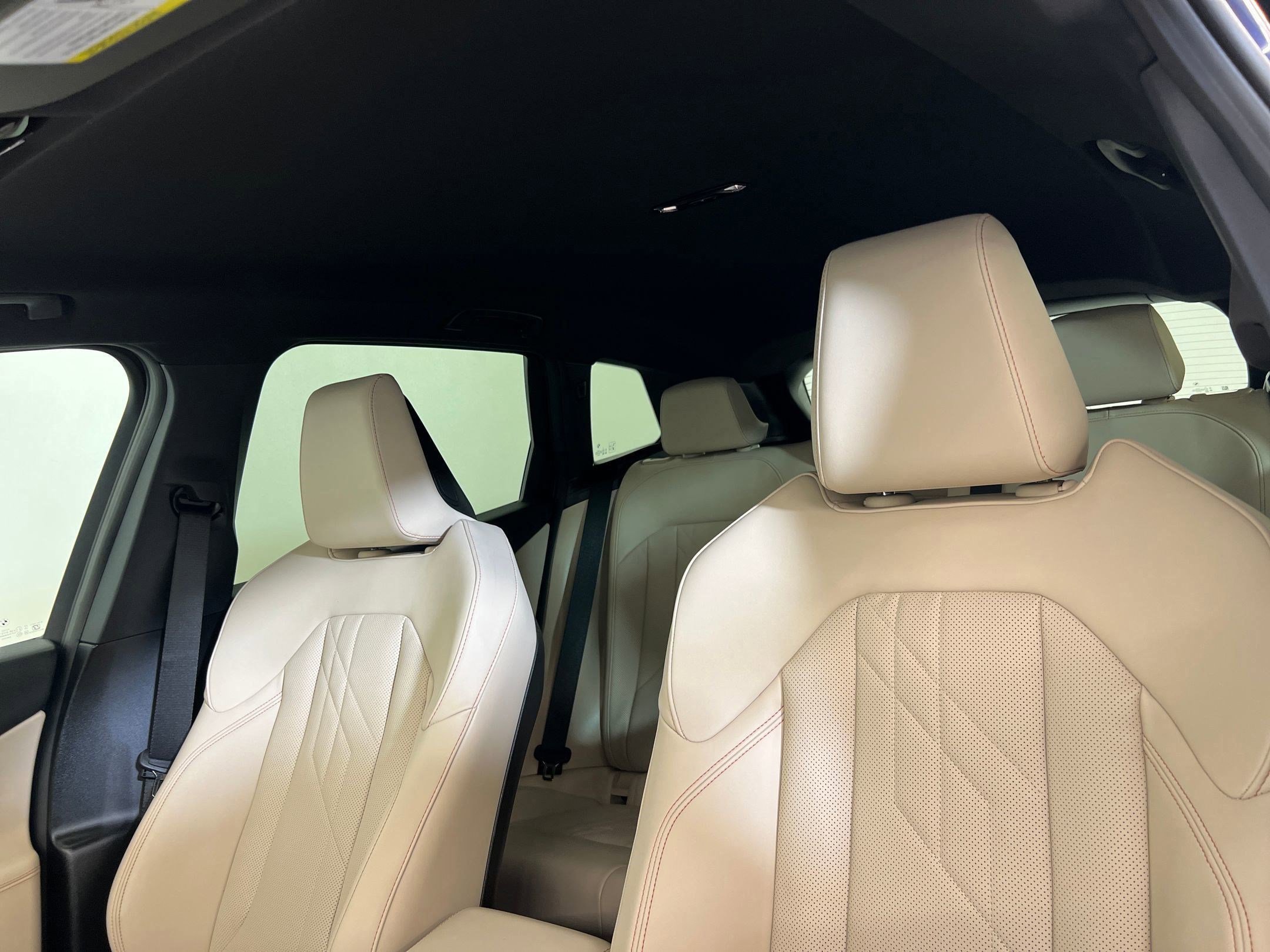 Used 2026 BMW X3 xDrive30 w/ Premium Package image 25