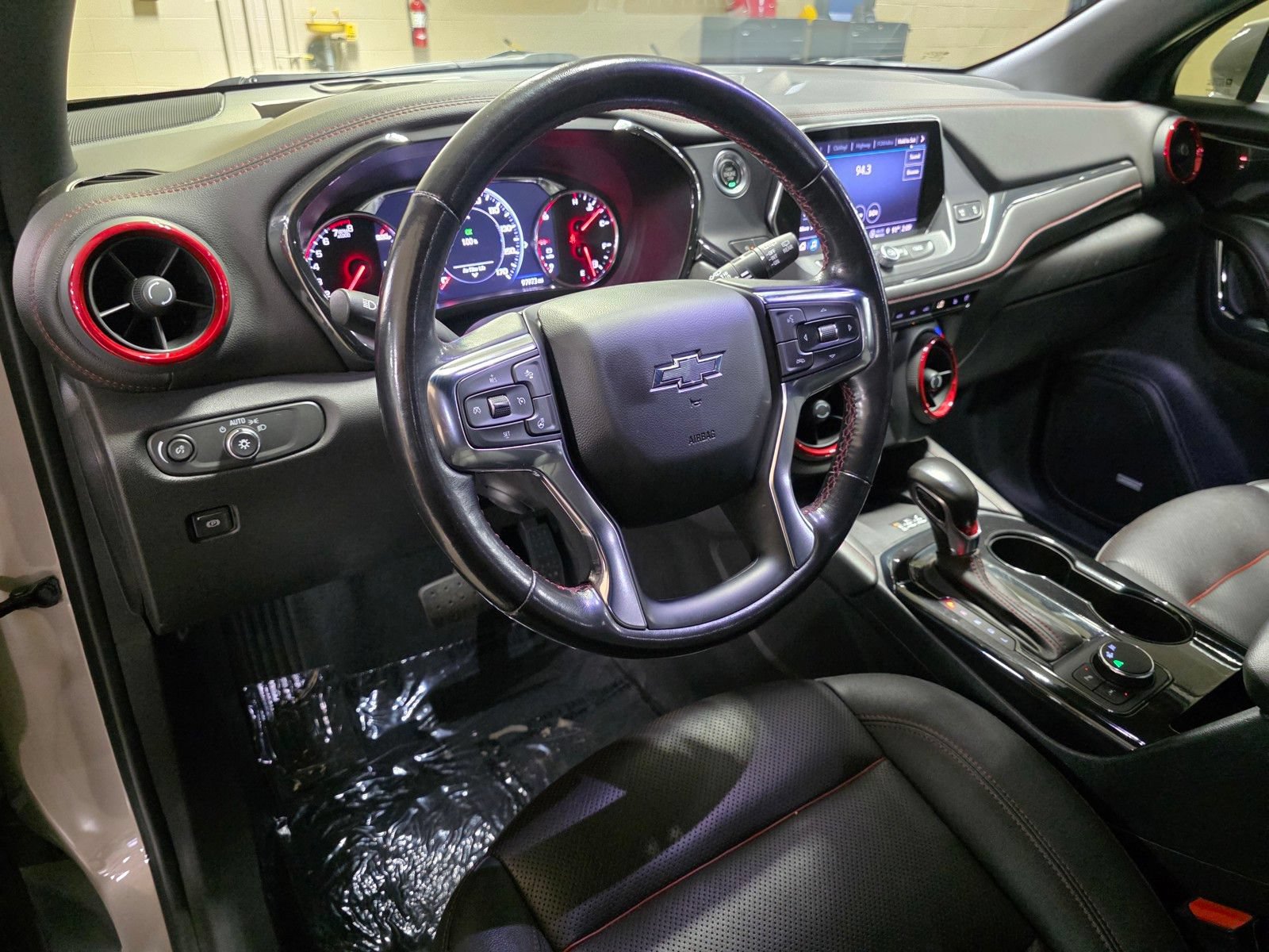 Used 2021 Chevrolet Blazer RS w/ Enhanced Convenience Package FWD image 26