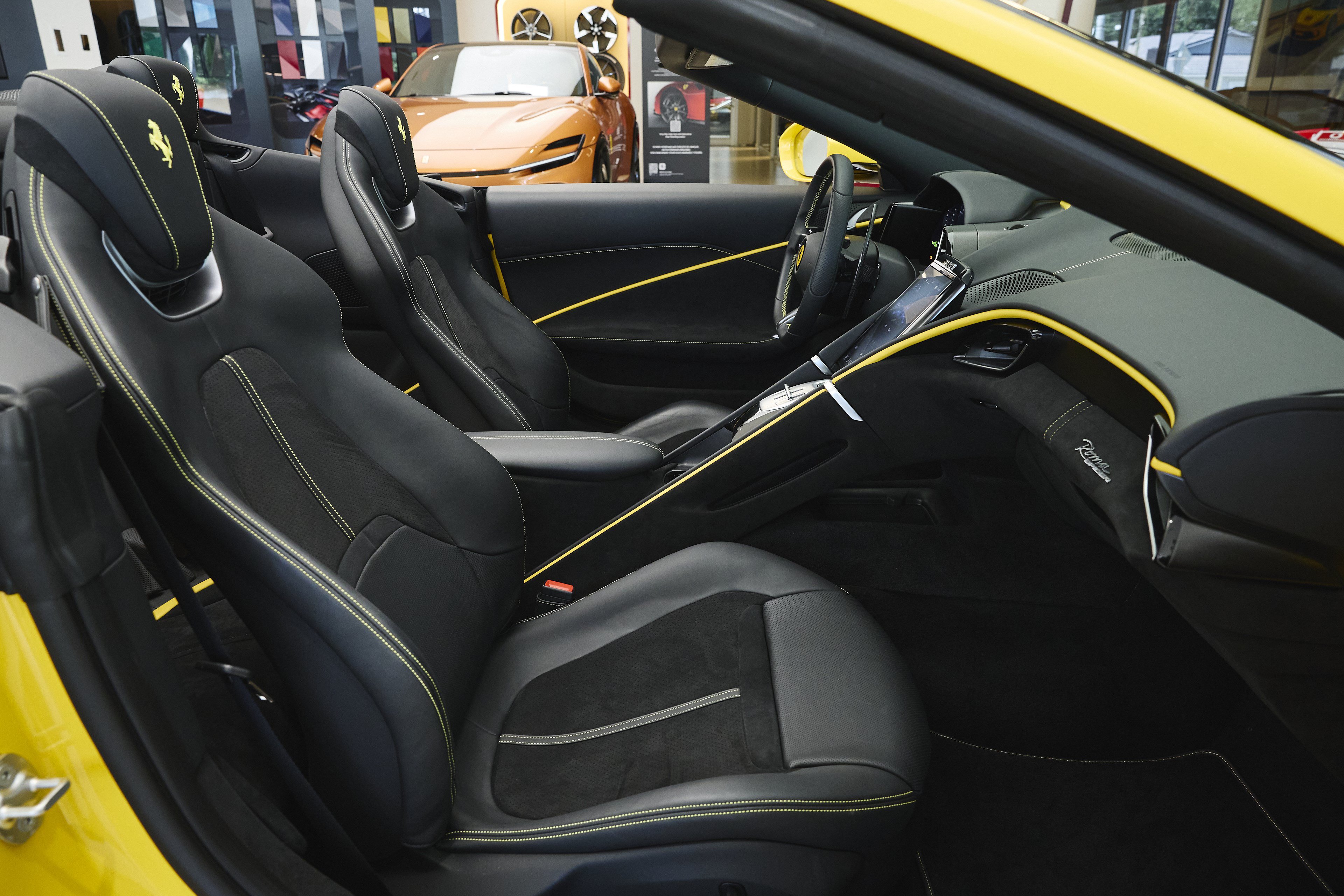 Used 2025 Ferrari Roma Spider RWD image 26