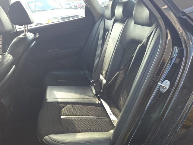 Used 2019 Kia Optima S image 12