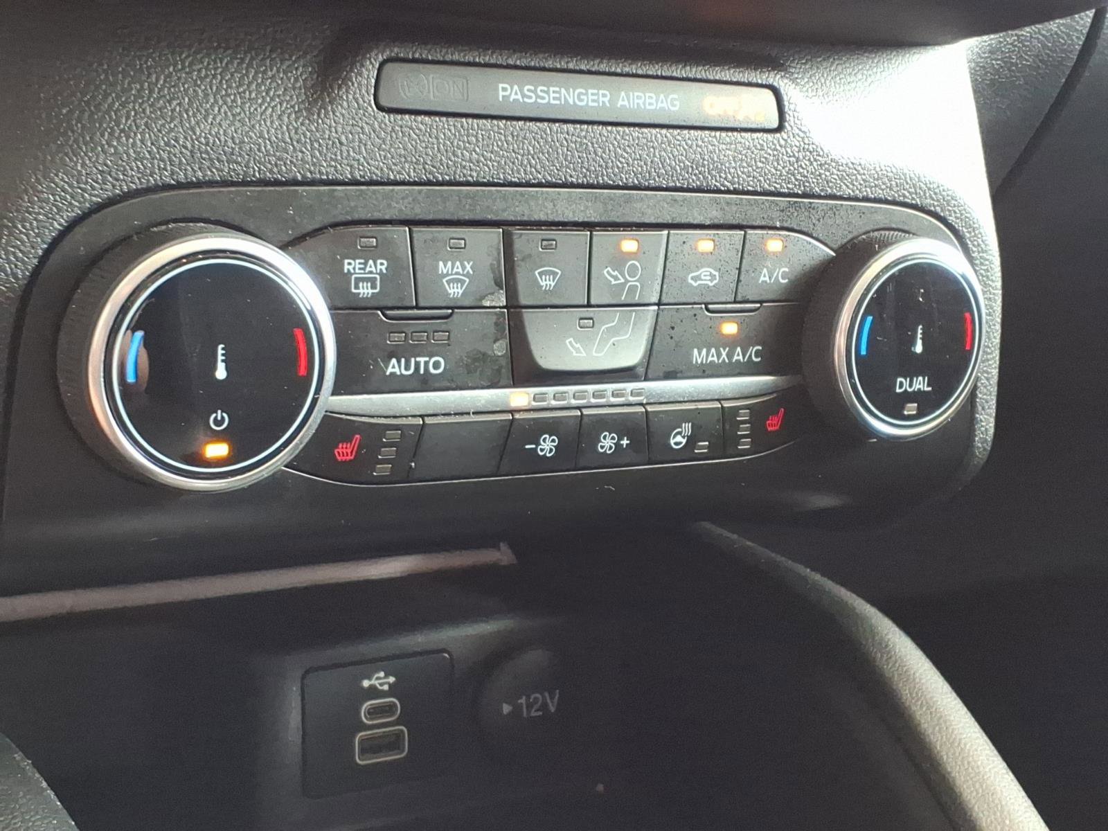 Used 2024 Ford Escape Active AWD/4WD image 12