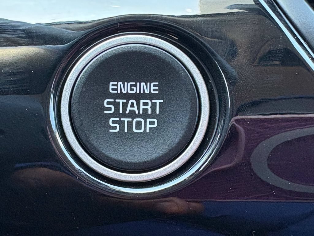 New 2026 Kia Seltos S FWD image 24