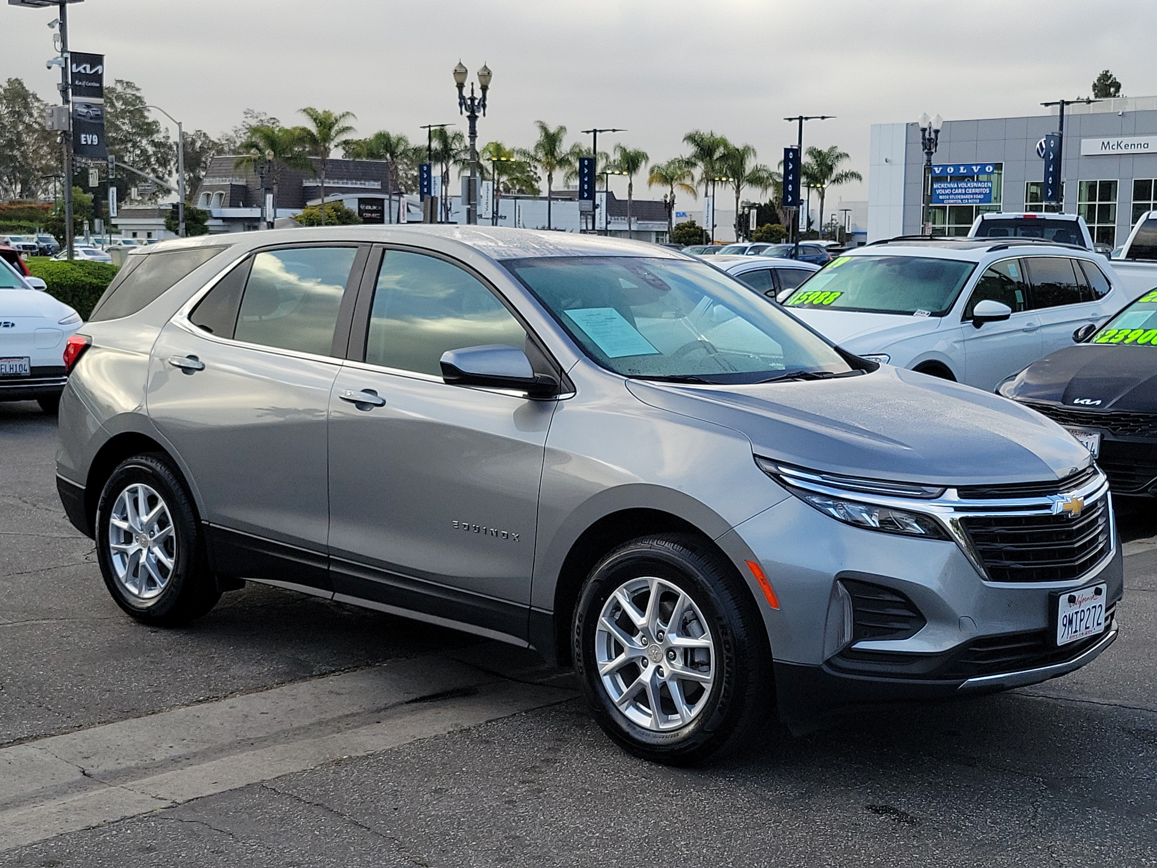 Used 2024 Chevrolet Equinox LT FWD image 27