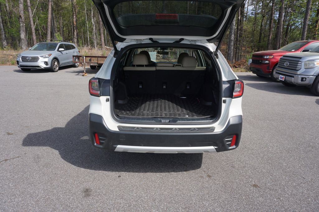 Used 2022 Subaru Outback Limited image 17