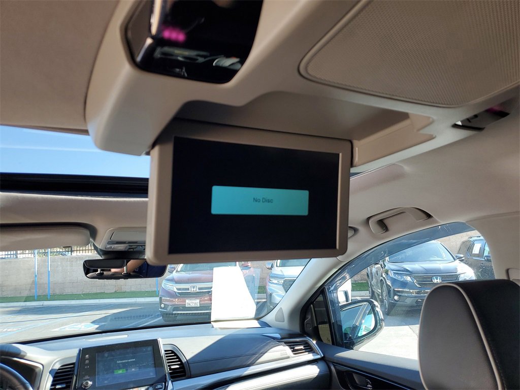 Certified 2024 Honda Odyssey Elite image 17