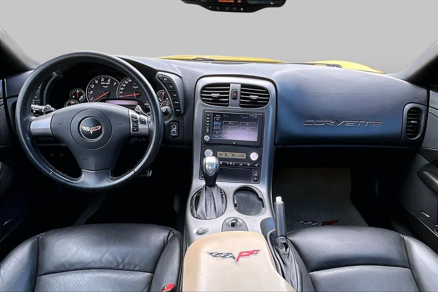 Used 2007 Chevrolet Corvette Coupe w/ Preferred Equipment Group RWD image 14