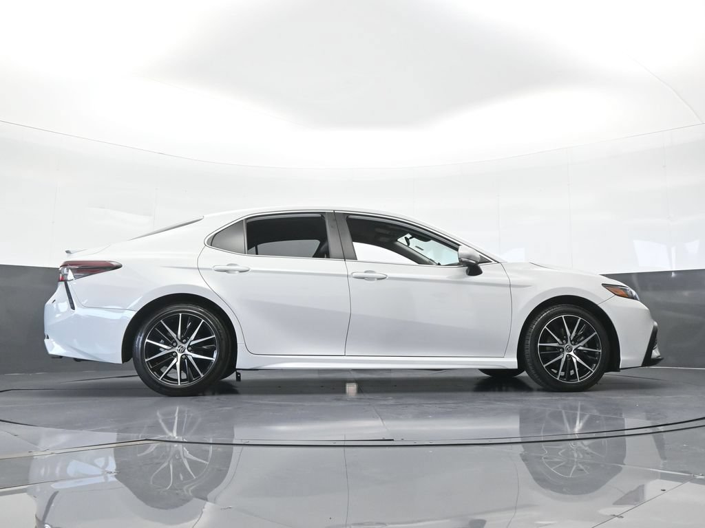 Used 2023 Toyota Camry SE FWD image 60