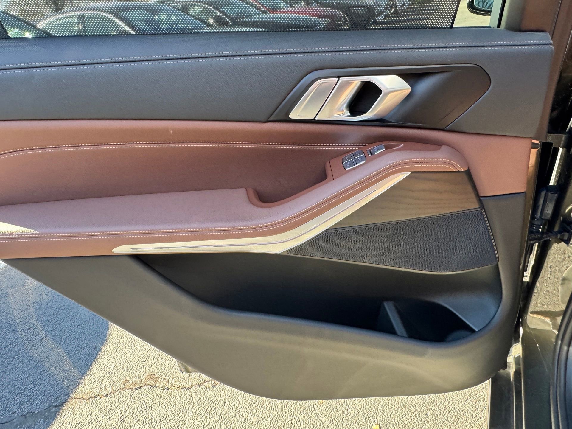 Used 2022 BMW X7 xDrive40i w/ Premium Package image 19