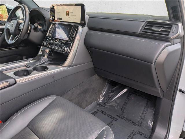 Used 2023 Lexus LX 600 F Sport image 23