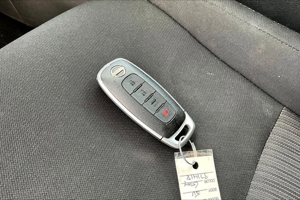 Used 2024 Nissan Sentra SV image 37