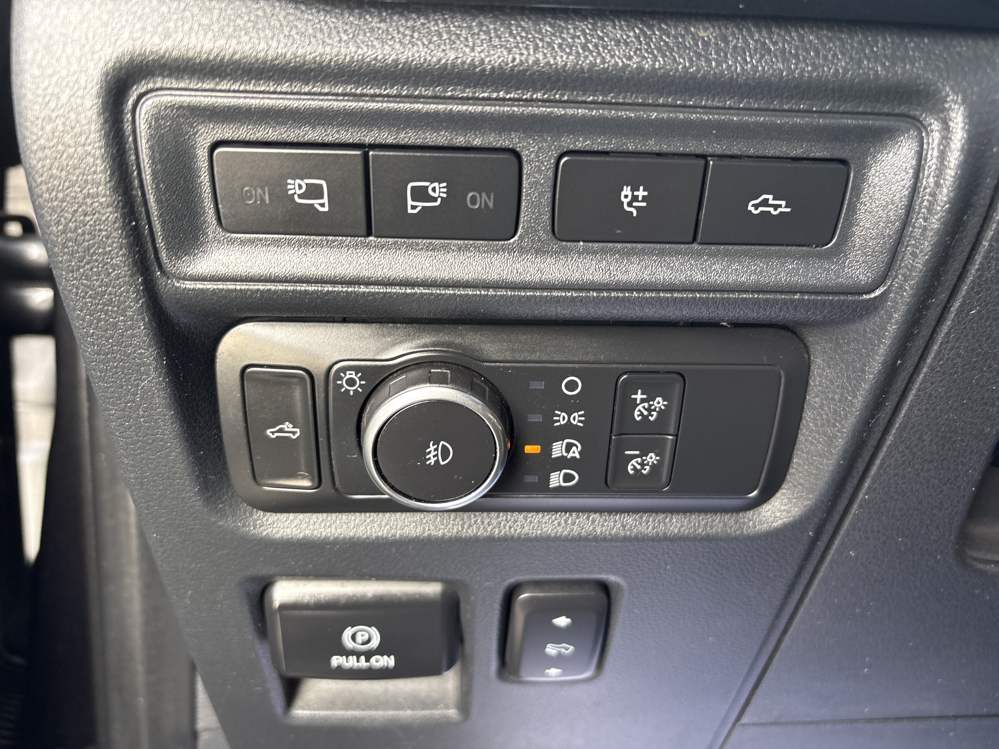 Used 2021 Ford F150 XLT w/ Equipment Group 302A High AWD/4WD image 12