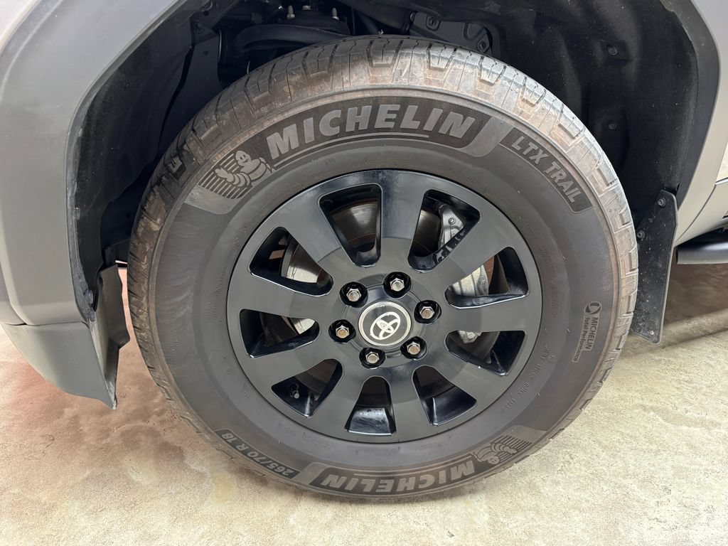 Used 2024 Toyota Land Cruiser AWD/4WD image 31