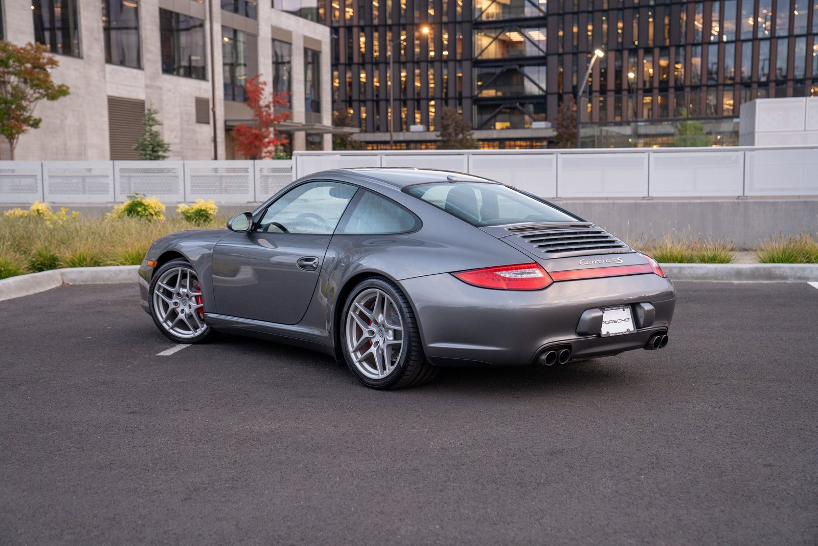 Used 2009 Porsche 911 Carrera 4S AWD/4WD image 3