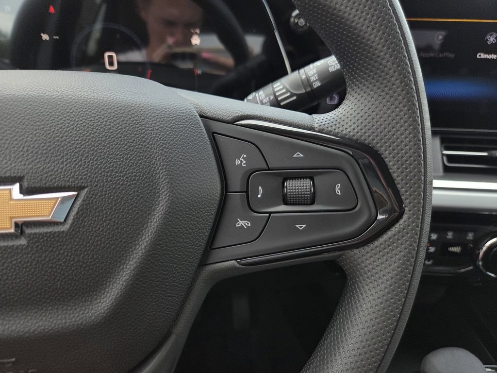 New 2026 Chevrolet Trax LT FWD image 23