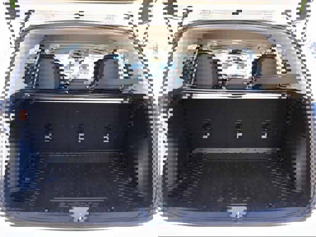 Used 2023 Subaru Crosstrek 2.5i Limited w/ Moonroof Package image 15