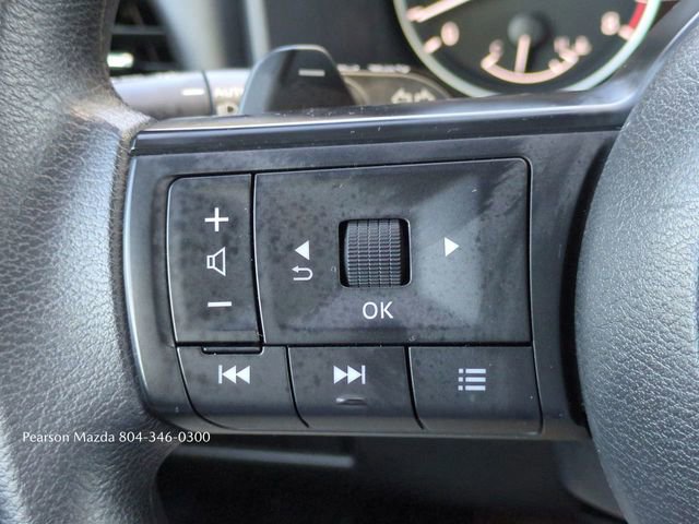 Used 2023 Nissan Rogue S image 24