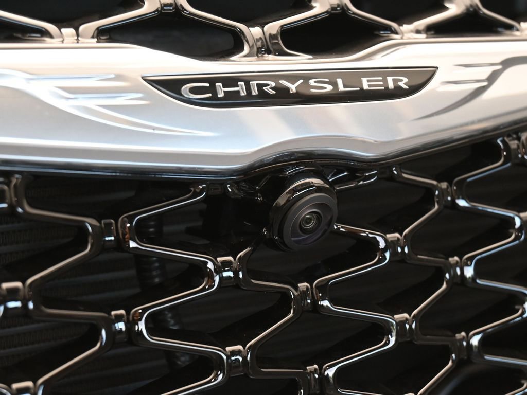 New 2026 Chrysler Pacifica Pinnacle image 52